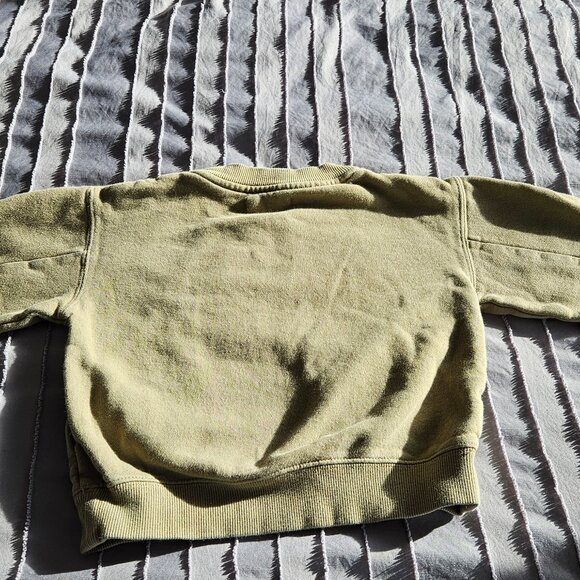 Sweatshirt - Picture 2 of 4